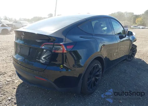2023 Tesla Model Y Awd/Long Range Dual Motor All-Wheel Drive from USA, damaged, VIN 7SAYGAEE1PF614501
